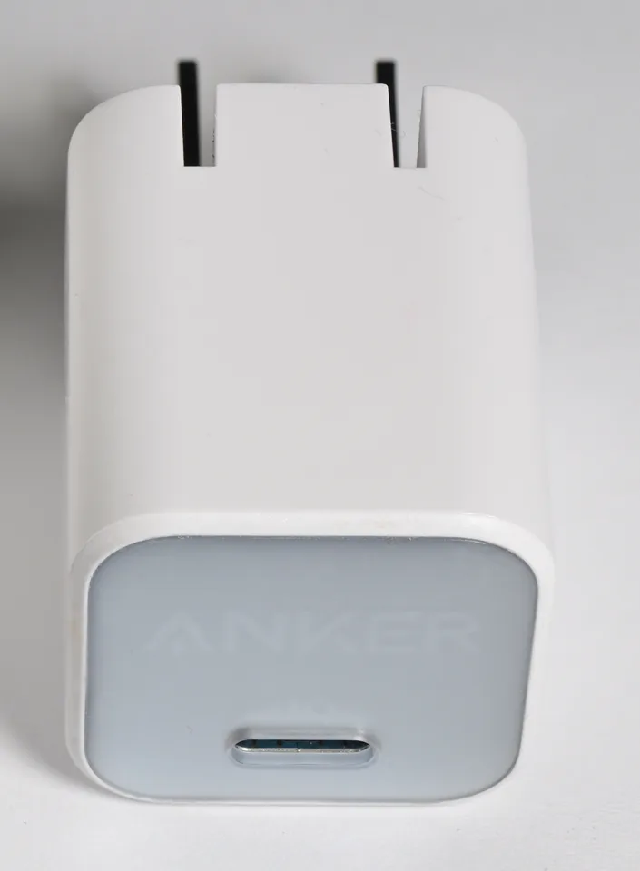 Silicon vs GaN 30W USB-C chargers.jpg